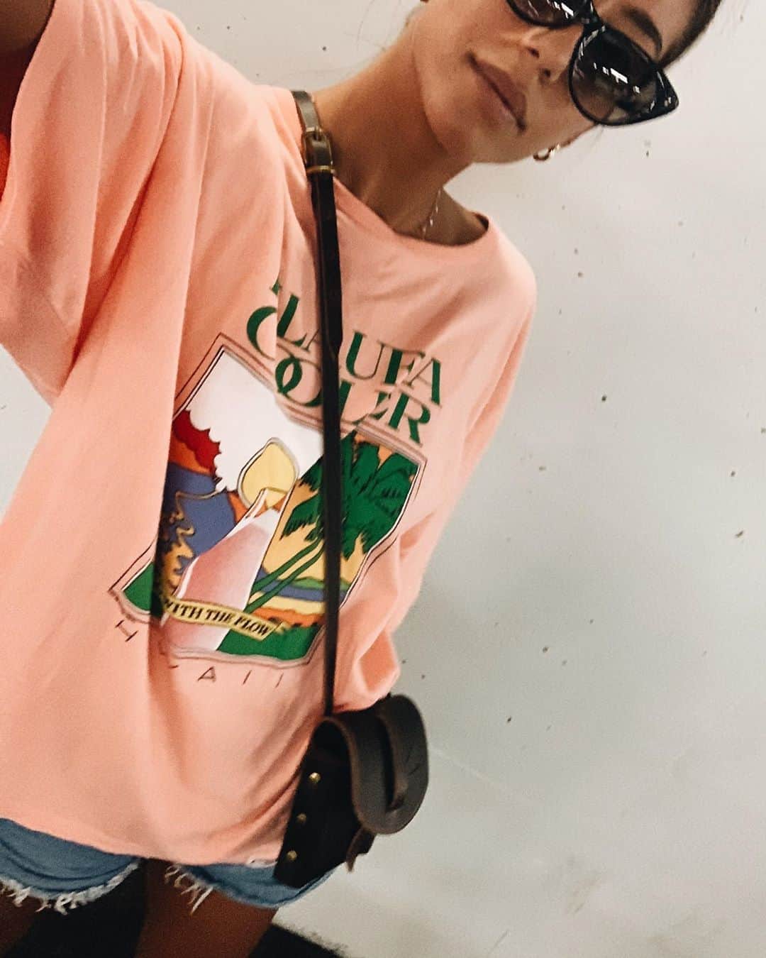 マリア・マーフィーのインスタグラム：「Adulting ✌🏽」