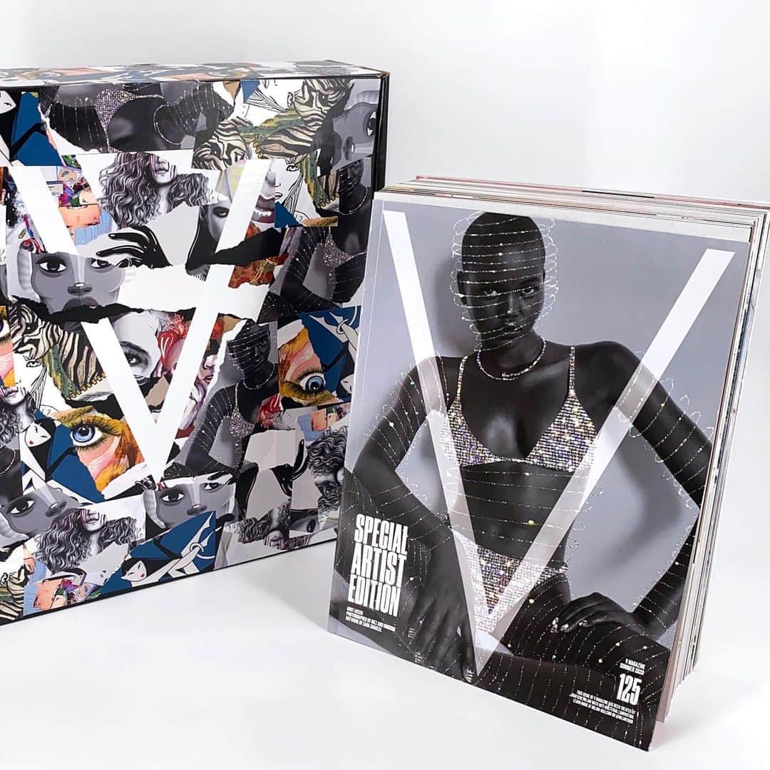 のインスタグラム：「It’s finally here! The 15-issue ARTIST RE-EDITION BOX SET has arrived! ✨  Created in collaboration with photography duo @inezandvinoodh and @doubledutchcash—the new cash gifting platform with artist-curated digital cards and seamless money transfer, 15 international young artists were selected by the duo to remix our summer issue into one-of-a-kind print editions, available exclusively in rare box sets! In a fashion magazine first, the issues feature an antibacterial varnish—making this special edition not only beautiful but SAFE! ♥️  Head to the link in bio to order now! (There are only 32 box sets in the world!) — Photography by @inezandvinoodh Artwork by @fmonroyr, @ricardo_polo_vector , @jeska_verstegen, @badlydrawnmodels, @3eyestakahashi, @sarashakeel, @jo_can_draw, @clementlouis, @leahtinari, @rotterandfriends, @kendallkyra, @langleyfox, @julialillardart, @duhrivative, @badturquoise Models: @kaiagerber @adwoaaboah @micarganaraz @riannevanrompaey @mariamdevinzelle (@dnamodels) @lovegrace_e @iamugbad (@nextmodels) @adutakech (@thesocietynyc) @heconghc (@imgmodels) @rebeccalongendyke (@elitenyc) @y0laa (@rebelmanagementbe) @viviennerohner (@heroesmodels) @zsovarju (@theindustryny) @lilamoss (@katemossagency) @vaughanelizabeth (@apmmodels) — Special thanks to master printers @milani1906 for providing a safe and innovative way for V readers to enjoy our special issue!  Sign-up at doubledutch.cash to join the waitlist and qualify for early access to the new app!」