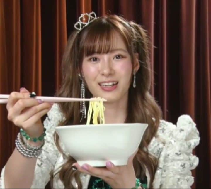 モーニング娘。'20のインスタグラム：「- . やっぱり #えりぽんかわいい . . #モーニング娘 . .」