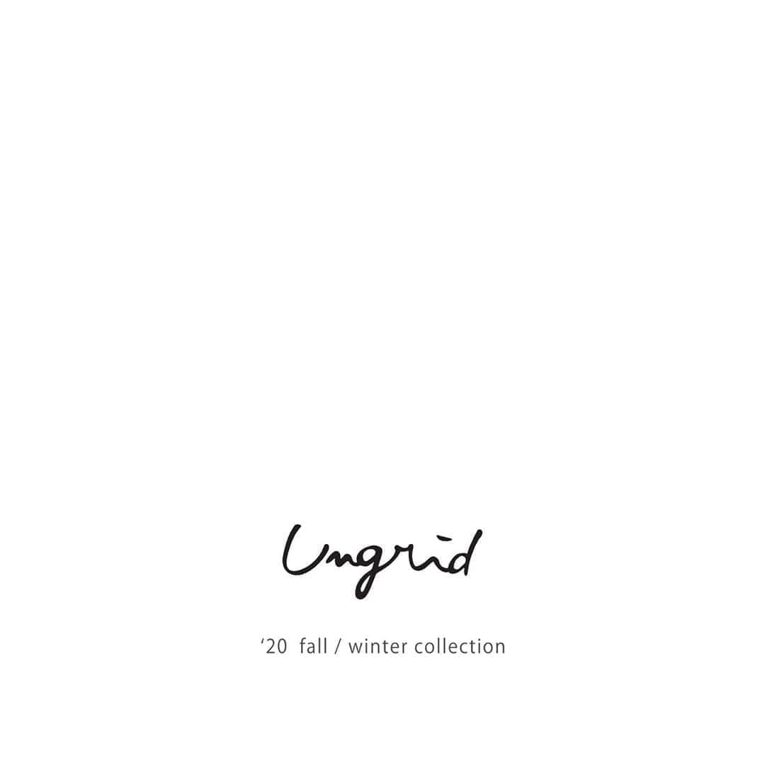 Ungridさんのインスタグラム写真 - (UngridInstagram)「20 FALL / WINTER VISUAL . " It self. " ルールに縛られる事のない 自由で大胆なデザインは日常に刺激を与え、 着心地が良く肌に馴染む素材は 日常の生活に寄り添い安らぎをくれる。 そして自身を鏡に映し出すように表現された オリジナリティのある着こなしは、自分への自信に。 今季はファッションが自己の存在証明であることをテーマに 国境や時代を超え愛され続ける古き良きものに 現代のフィルターをかざすことで生まれた アイデンティティのあるコレクションをご提案します。 . . また本日8月7日(金)12:00より 公式通販サイトRUNWAY channelにて season collectionを公開 . . #Ungrid #Ungrid_official #20fw」8月7日 11時07分 - ungrid_official