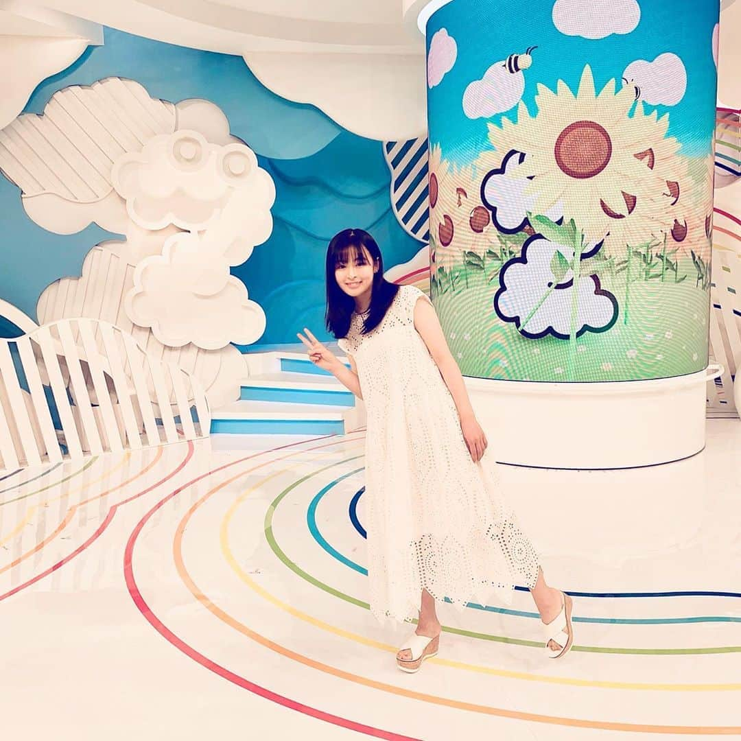 森七菜さんのインスタグラム写真 - (森七菜Instagram)「「ZIP!」初回終わりました‼️ご覧くださった皆様、メッセージくださった吉沢亮さん、神木隆之介さん、広瀬すずさんありがとうございました😊﻿ ﻿ 来週の「ZIP!」は、、歌います！！！﻿ お楽しみに〜💕﻿ #ZIP! #金曜パーソナリティー  #青くて痛くて脆い #ラストレター」8月7日 11時21分 - morinana_official