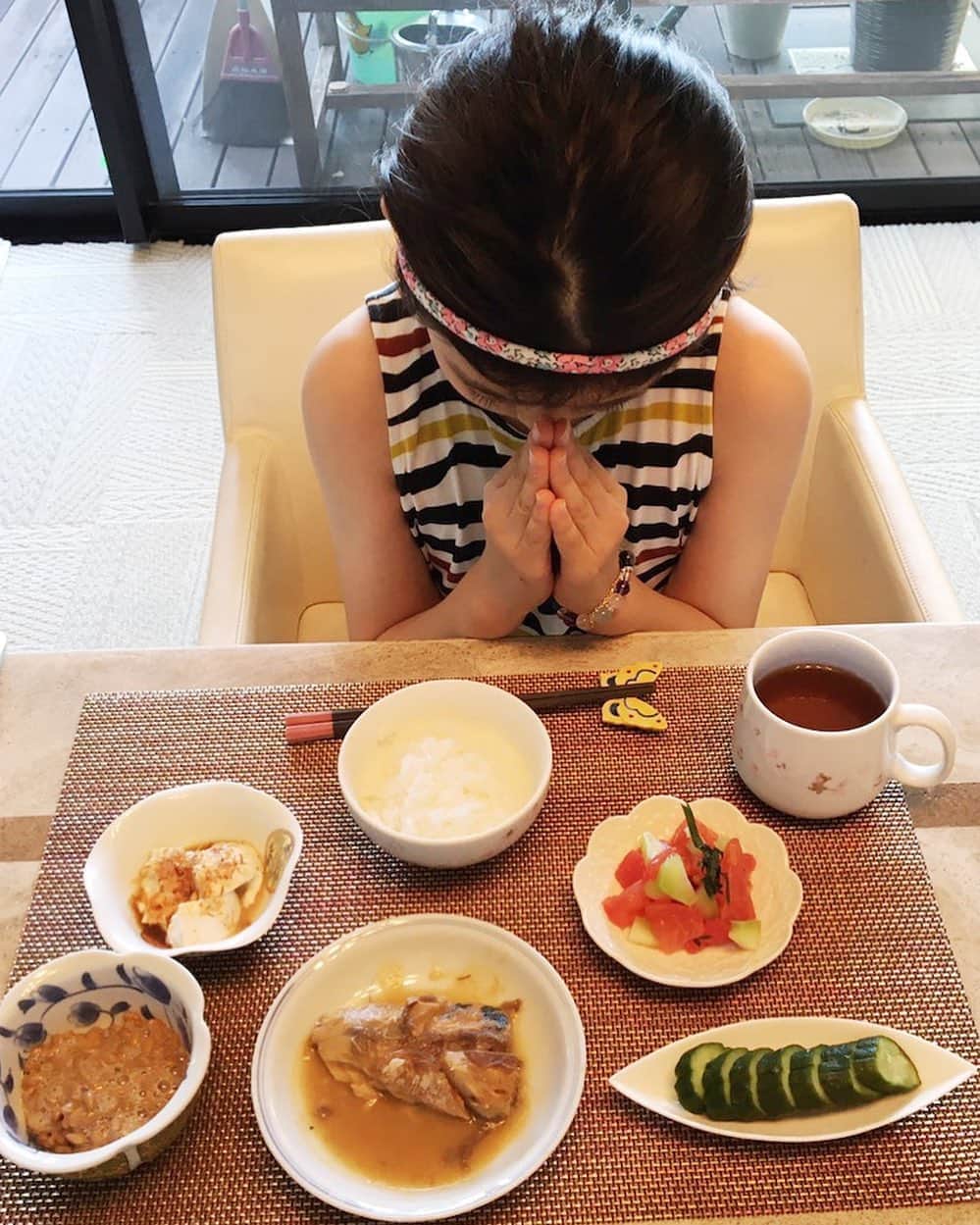 市川海老蔵 （11代目）さんのインスタグラム写真 - (市川海老蔵 （11代目）Instagram)「Breakfast   And my summer vacation’s theme is time with Reika.  This is what I’d like to focus on. * 朝ごはん  そして 私の夏休みのテーマは 麗禾との時間。  ここだと思ってます。  #市川海老蔵 #海老蔵 #成田屋 #歌舞伎 #ABKAI #ABMORI #ebizoichikawa #ebizo #kabuki #thunderparty #ebizotv #theater #theaterarts #actor #japan #classic」8月7日 11時40分 - ebizoichikawa.ebizoichikawa