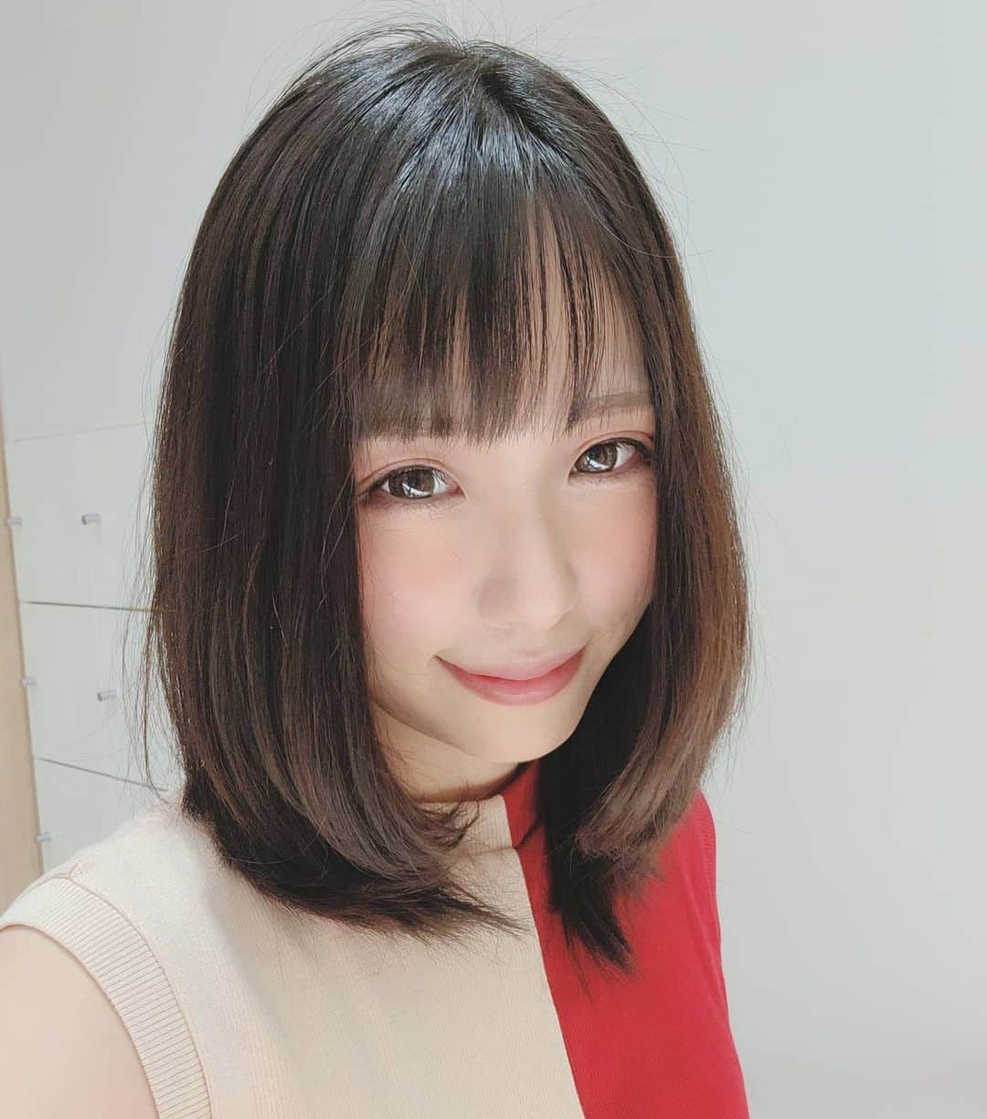 山内もえのインスタグラム：「. 髪切ったよ(´˘`＊) . . . . #フリーモデル #山内もえ #撮影依頼受付中 #撮影 #サロンモデル #サロンモデル依頼受付中 #被写体 #model #モデル #写真 #可爱的 #射击 #beauty #pretty #cute #eye #idol #アイドル #瞳 #natural #photo #art #portrait #portraitphotography #fashion #photography #写真好きな人と繋がりたい #fashion」