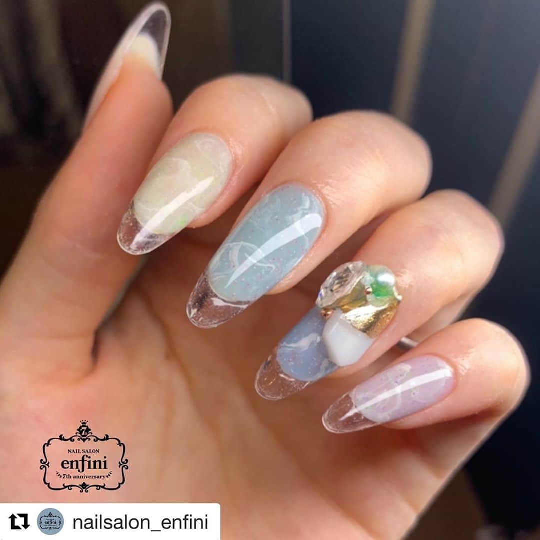 initygel_officialのインスタグラム