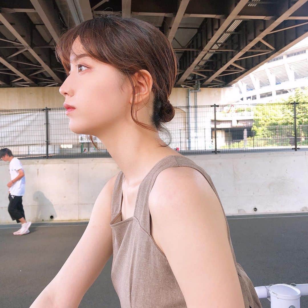 東城茉里さんのインスタグラム写真 - (東城茉里Instagram)「梅雨明け🌞﻿ ﻿ 30度を超える暑い日が続いていますね。﻿ 体調にはお気をつけてお過ごしくださいませ。﻿ ﻿ ﻿ ﻿ #fashion #ootd #ファッション #ワンピース #photo #夏コーデ #summer」8月7日 12時46分 - tojomari_