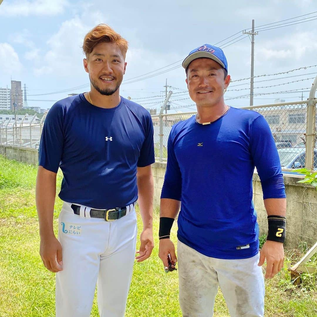 松本直晃のインスタグラム：「僕が高校生の頃、 甲子園で活躍されていた憧れのスーパースター。  沖縄で対戦させて頂けるとは 思ってもみませんでした！  僕らの世代でこの人を知らない人はいないでしょ！！  #金城長靖 さん #沖電野球部  #琉球ブルーオーシャンズ」