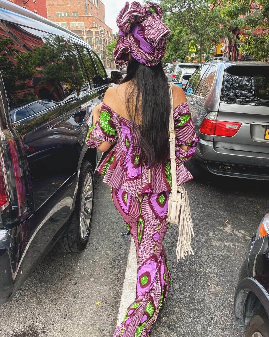 中鉢明子さんのインスタグラム写真 - (中鉢明子Instagram)「Happy Friday 💜#Friday #africandress #dress #newyork #mommy #style #summer #fashion #金曜日 #アフリカンドレス #ファッション」8月8日 0時39分 - akiko_harlem