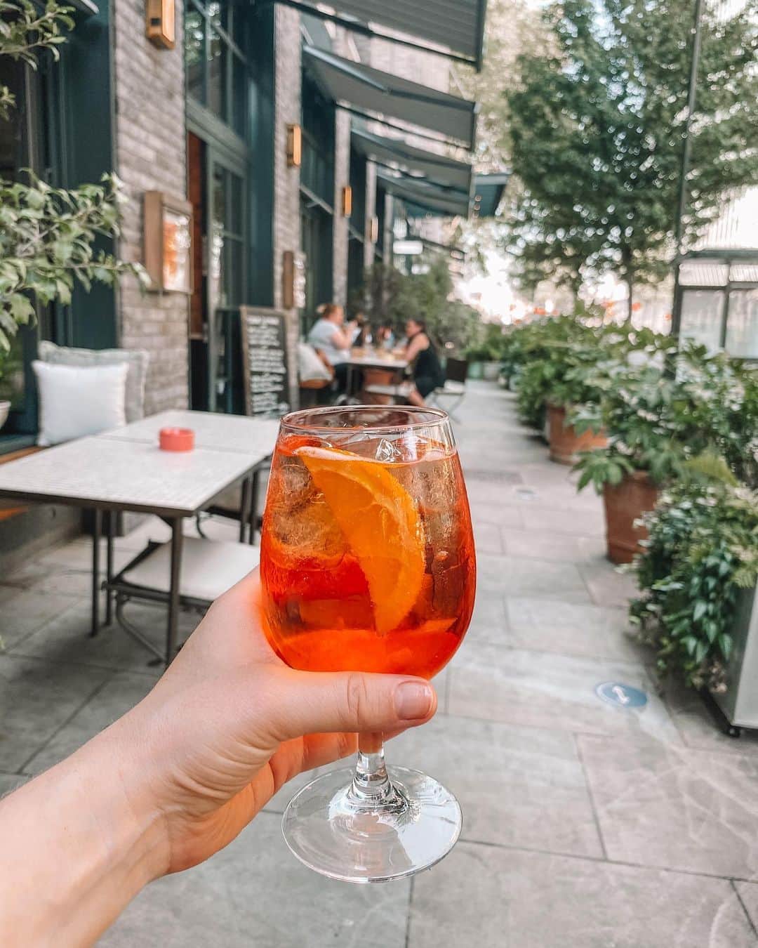 Eat With Steph & Coさんのインスタグラム写真 - (Eat With Steph & CoInstagram)「This weather calls for an aperol am I right?! 🍹🍊🧡 And where better to have it than @albielondon terrace  📷 @thetessaproject PR invite」8月7日 23時33分 - eatwithsteph_ldn