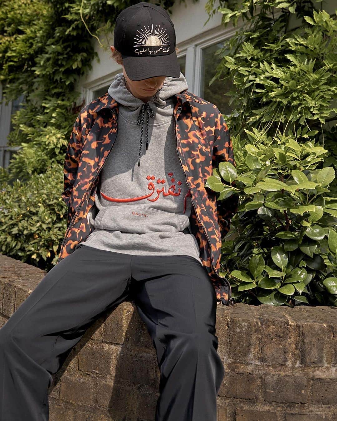 カシミ オムのインスタグラム：「Discover the Autumn/Winter 2020 collection online at qasimi.com, click the link in bio.  #qasimi #qasimiaw20」