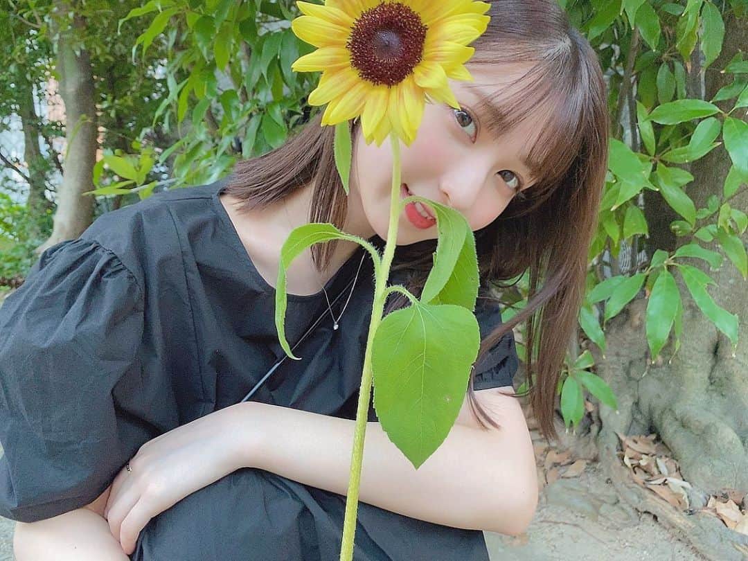 松岡菜摘のインスタグラム：「. . 24歳になりました☺︎ . 良い女になれますように！ (もう５年ぐらい言ってる言い過ぎ) .」