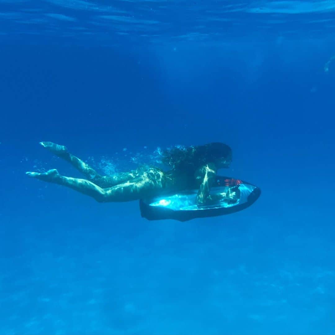 デシレ・コルデロ・フェレールのインスタグラム：「💙」