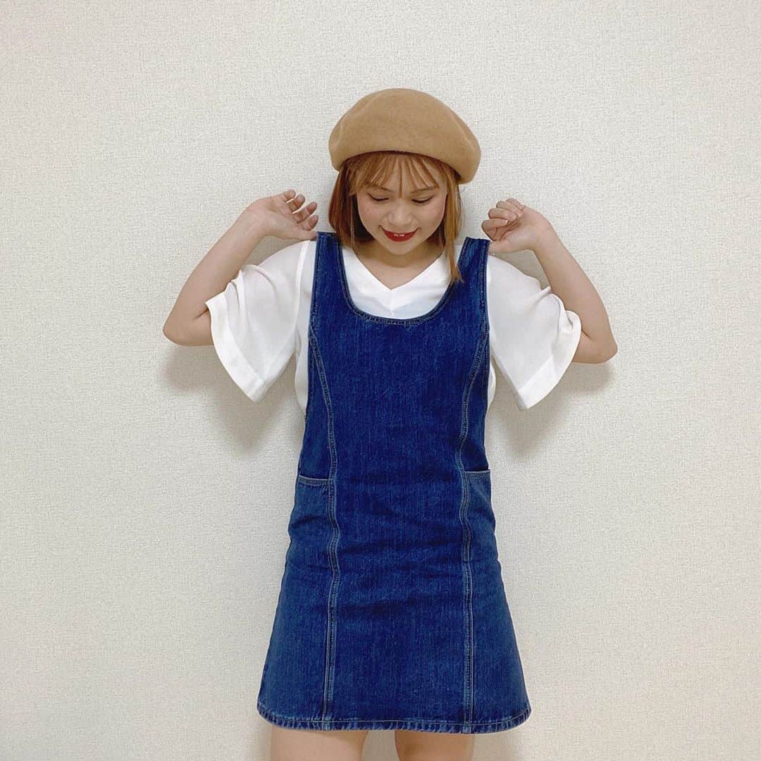 のインスタグラム：「. 153cmの全身コーデ . デニムスカートは↓ (@minew.official) . ぴったりなサイズ 丈感も長さも最高。 . 低身長や、小柄な方向けの 服を販売しているみたいなので 気になる方はチェックしてみてね😉 #minew #ミニュ #ミニュu-153センチ #コーデ  #コーディネート #fashion  #デニムジャンパースカート  #デニムコーデ  #低身長コーデ」