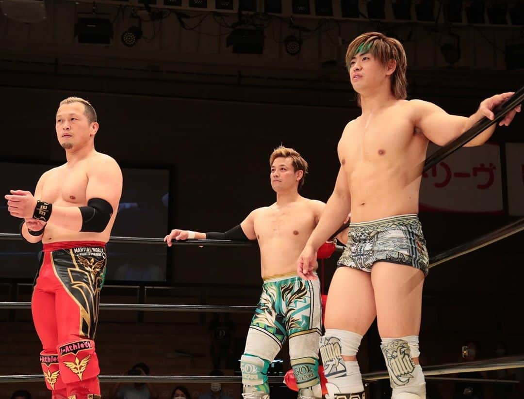 プロレスリング・ノアさんのインスタグラム写真 - (プロレスリング・ノアInstagram)「8.4後楽園ホール大会 『プロレスリング・ノア20周年記念試合』で #潮崎豪 #清宮海斗 #鈴木鼓太郎 がチームを結成！ #noah_ghc #プロレスリングノア #プロレス #prowrestler #prowrestling #prowrestlingnoah #GoShiozaki #KaitoKiyomiya #KotaroSuzuki」8月7日 15時50分 - noah_ghc