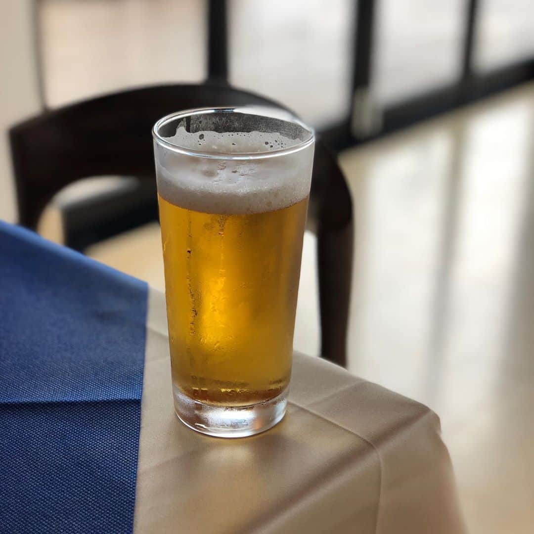 青山隼さんのインスタグラム写真 - (青山隼Instagram)「こんな日だからこそ乾杯！ 今は飲んでませんよ笑 夏はビール！#ビール #生ビール #ビール好きな人と繋がりたい #乾杯」8月7日 16時01分 - jun_aoyama_show_wa