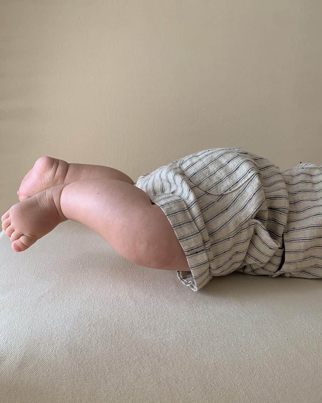 のインスタグラム：「baby size🪐 サイズなどの詳細は、 後ほどHPにてup致しますので @mon_everything にて ご確認下さい。」