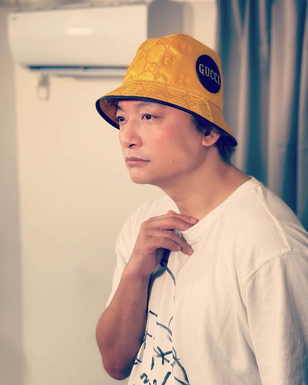 香取慎吾さんのインスタグラム写真 - (香取慎吾Instagram)「YouTube #しんごちん の私物紹介第二弾！公開しました！ こちらの写真は第一弾の #GUCCI のしんごちん帽！  今回ご紹介する私物は #LOUISVUITTON ！！ どんなアイテムを紹介してくれたんでしょう！乞うご期待！  #しんごちゃんねる は #SHINGOKATORI のYouTubeチャンネルからご覧下さい！  https://youtu.be/gAYBKNJkQf0  #肘鉄」8月7日 17時04分 - katorishingo_official