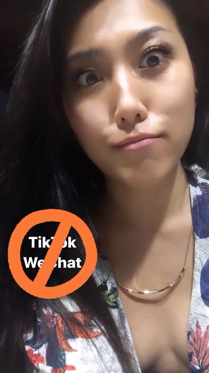 オリビア・タイのインスタグラム：「Trump issues an executive order to ban TikTok and possibly WeChat if it is not purchased by a US company within 45 days. Thoughts?」