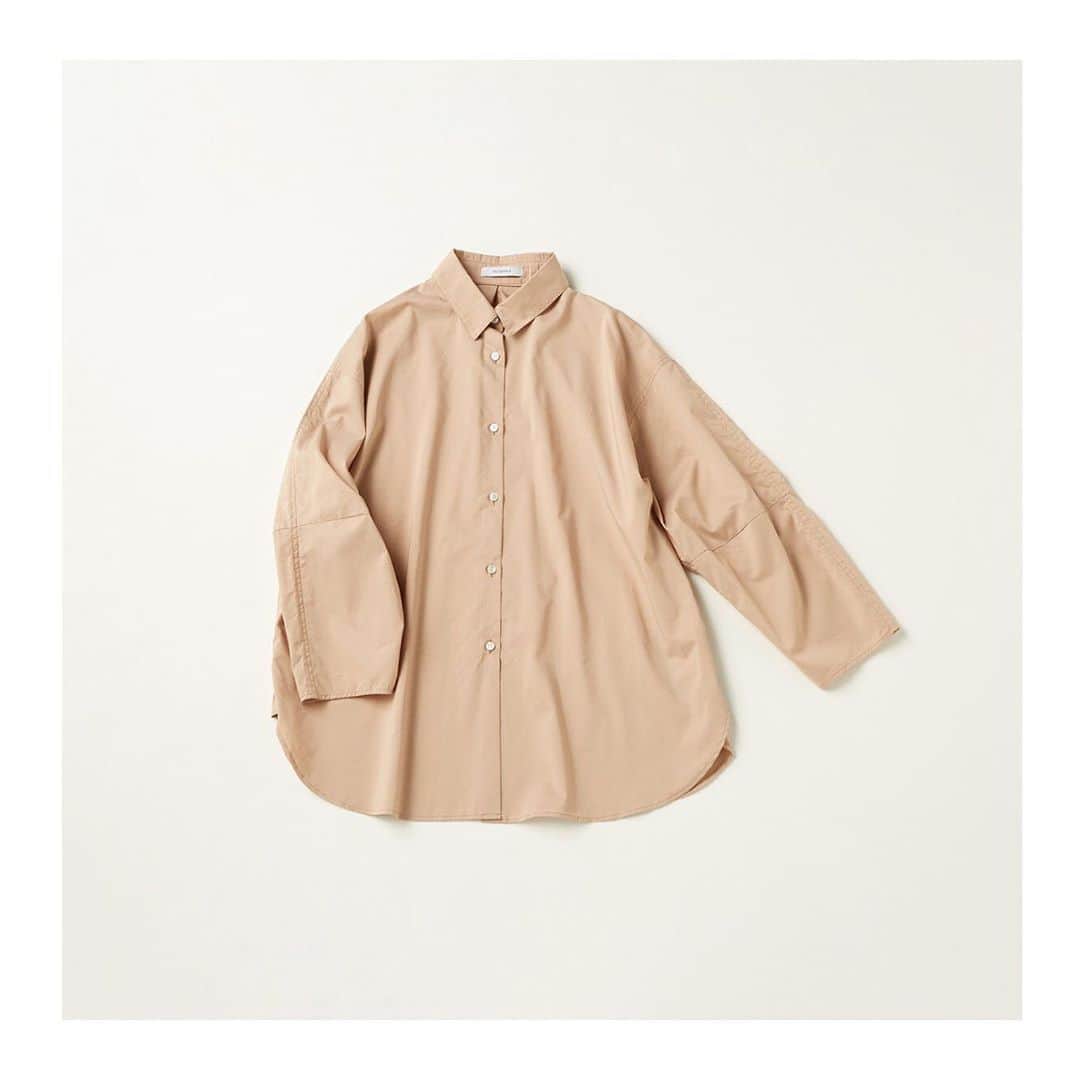 エリオポールのインスタグラム：「. 2020 Pre Fall Collection . SHIRT [HÉLIOPÔLE] 15,000yen+tax . 袖に切り替えが入った膨らむシルエットに、袖口のスパッとしたラインが特徴です。ミニマムながらも、袖の印象が柔らかいためシックな雰囲気になります。 . . . #HELIOPOLE #エリオポール #2020aw #autumn #selectshop #fashion #style #shirt」