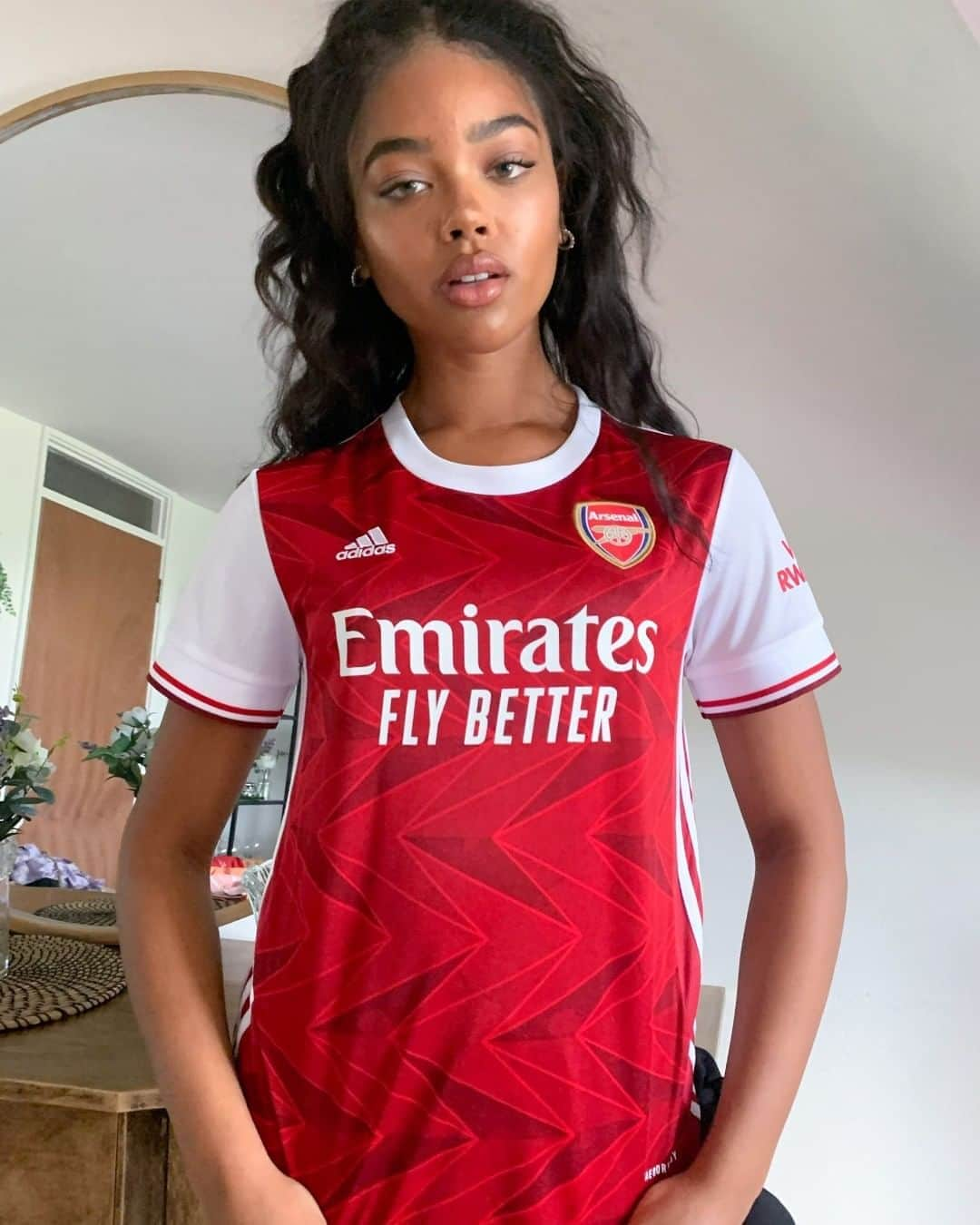 ASOSさんのインスタグラム写真 - (ASOSInstagram)「Better late than never 🏆❤️ 📸 @serenahorsham (she/her) 🔎adidas Football Arsenal Home Jersey (1739327)」8月7日 18時35分 - asos