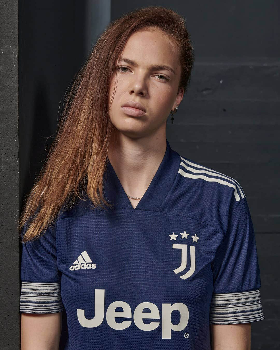 ユヴェントスFCさんのインスタグラム写真 - (ユヴェントスFCInstagram)「Ready for timeless elegance.  Our new Away Kit by @adidasfootball is now available on the Juventus Official Store 🤩 (link in bio 📲)  #ReadyForSport #createdwithadidas」8月7日 19時00分 - juventus