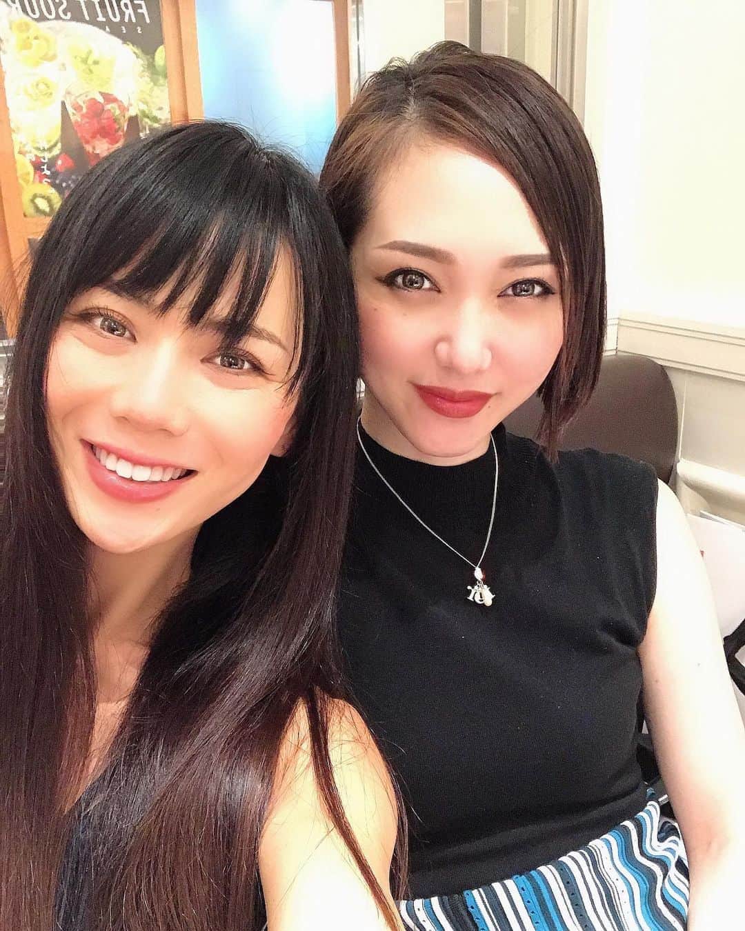 のインスタグラム：「・ 久しぶりに会ったらさらに美しくなってた🥺❤️❤️❤️ あー楽しかった！ 写メ何枚撮ったかわからない😇❤️  朝からどら焼き食べてラザニア食べてパスタ食べてケーキ食べてスーパー幸せな1日でした😂🤣❤️  取り繕うことなく、心から笑える仲間は大切だ。  #beautiful #beautifulpeople #japan #asiangirls」