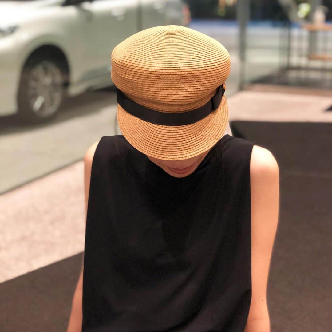 asuka0119さんのインスタグラム写真 - (asuka0119Instagram)「200,8.8. . 可愛い @210nouve_online  の #テープリボンペーパーキャスケット  夏っぽい♥️ ジャンジャン被ろ♥️ .   #キャスケット#ハット   #上下ユニクロ部  #高身長女子  #デニムコーデ #ユニデニ#uniqloコーデ  #着回しコーデ #アラフォーコーデ # #locari #PR」8月7日 19時09分 - asuka0119
