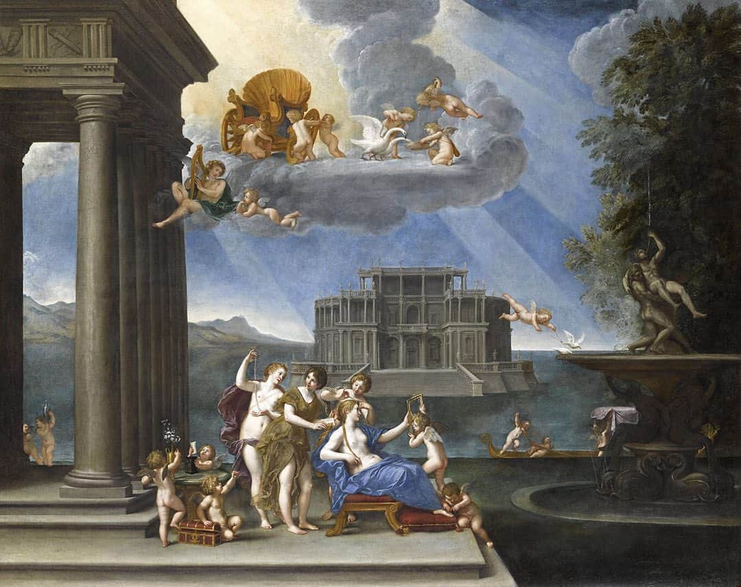 のインスタグラム：「. 🇫🇷 Inspectons les œuvres du musée avec #LouvreALaLoupe ! Penchons-nous sur ce tableau de Francesco Albani, La Toilette de Vénus. 🔎 - ✨ Descendue au bord de la rivière pour chercher Adonis, Vénus se pare pour plaire à son amant. Derrière elle, deux Grâces achèvent de la coiffer tandis qu’une troisième apporte un filet de perles pour achever l'ornement. À sa droite, un amour lui tend un miroir, un autre attache sa sandale.  - 🦢 La scène se détache sur une vue de la mer, berceau de Vénus qui sortit de l'écume des flots. Au milieu s'élève un palais fantastique. À droite, l'eau jaillit d'une riche fontaine ornée de figures et de dauphins. Dans les airs, Cupidon chante les douceurs d'une union désirée tandis que des enfants ailés abreuvent d'ambroisie les cygnes qu'ils vont atteler au char de la déesse. - 💘 Le duc de Mantoue commande en 1621 pour sa villa Favorita une série de quatre tableaux sur le thème des éléments. Il s'agit là de la première toile de ce cycle sur l'Histoire de Vénus où sont opposés la Chasteté et l'Amour sensuel, rivalité entre Diane et Vénus. - - - - 🌎 Let's inspect the works of the museum with #LouvreDetails! Today, focus on this painting by Francesco Albani, The Toilet of Venus. 🔎 - ✨ Venus has come to the shore to seduce Adonis. Two Graces standing behind her have nearly finished styling her hair, while a third is bringing a net sewn with pearls to complete the style. On her right, a cherub is holding her mirror while another fastens her sandal. - 🦢 The scene is set against a seascape. Venus was of course born from sea foam. A temple rises from the waves like an enchanted isle. To the right is a rich fountain decorated with figures and dolphins. In the skies, Cupid is hovering over the scene singing of the sweetness of love, while cherubs are repairing Venus’ chariot and feeding the swans that pull it. - 💘 In 1621, the Duke of Mantua, commissioned a series of four paintings on the theme of the elements for the Villa Favorita. This work is the first of a cycle from the life of Venus that opposes Chastity and Sensual Love in the rival figures of Diana and Venus. - 📷©️RMN-GP (Musée du Louvre) / Franck Raux . . #Louvre #MuséeDuLouvre」