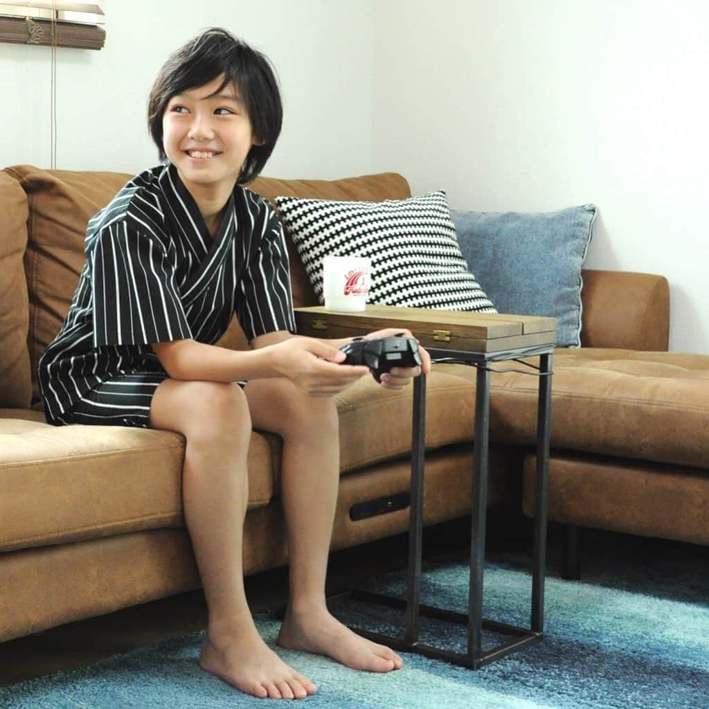 GLAZOSのインスタグラム：「. #summer vacation! . 夏休み♩ですね◎ . 「あたらしい生活様式」で過ごす今年の夏休み。 家で過ごす時間も増え、おうちコーデを楽しめる夏でもあります。  普段の生活にある、おしゃれが楽しめるシーンをピックアップしました。 . ぜひサイトの方チェックしてみてください～ . . #glazos #kidsootd #kidsfashion #kidscoordinate #kidsfashion #kids #mensfashion #mensstyle #boy  #小学生コーデ #小学生男子 #おでかけコーデ #中学生男子 #小5 #小6 #キッズファッション #男の子ママ #男子 #小学生 #新作 #夏休み #vacation #wear #stayhome #3cs」