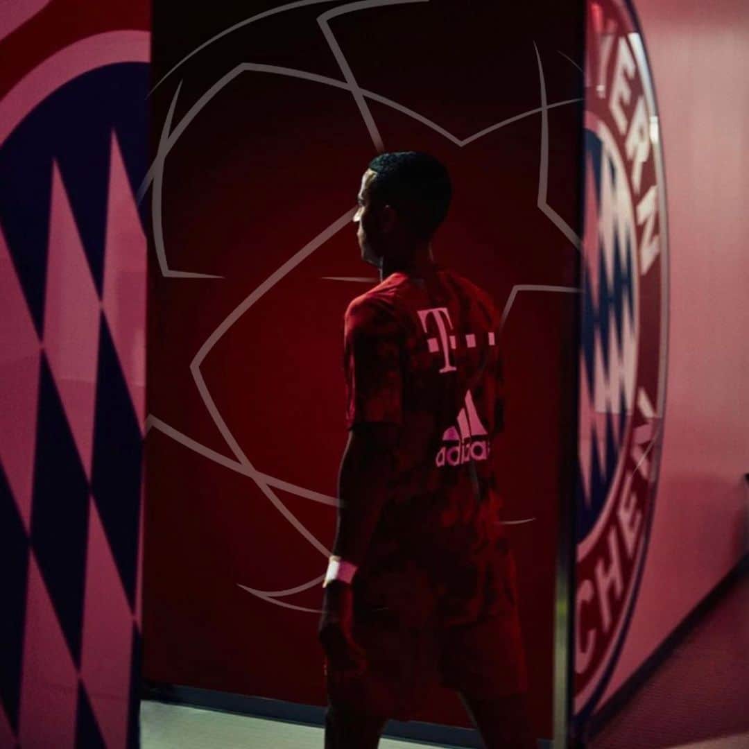 ティアゴ・アルカンタラのインスタグラム：「champions league. Auf geht's!! #MiaSanMia」
