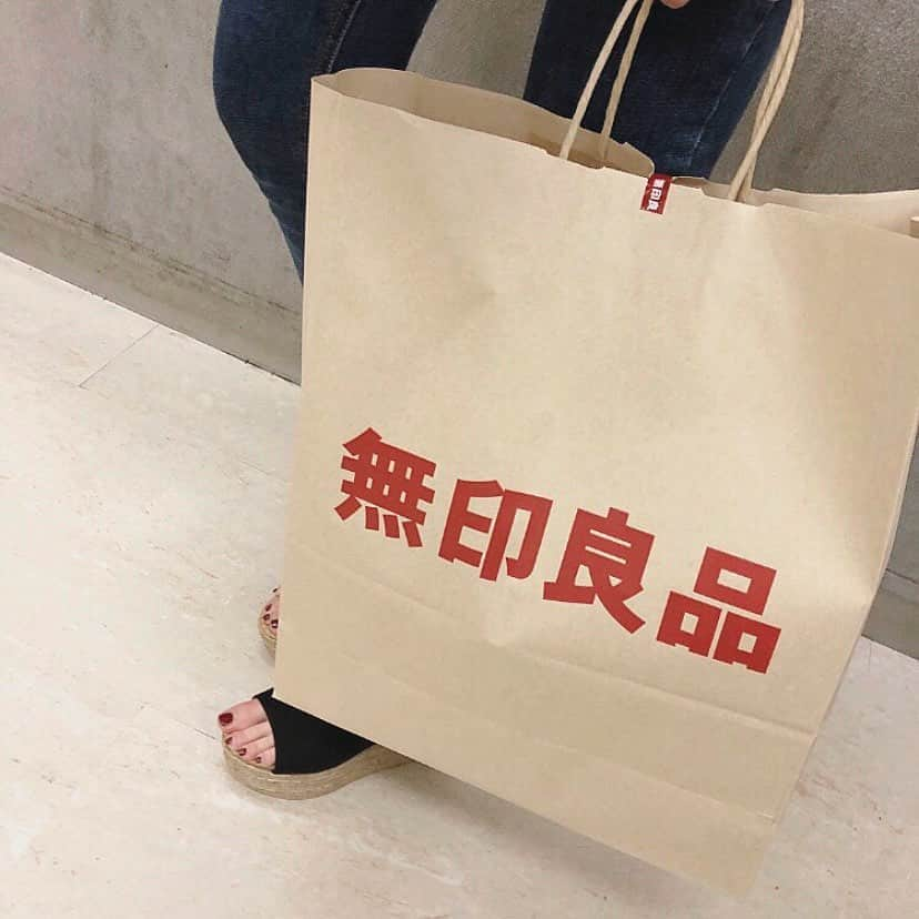 Maiさんのインスタグラム写真 - (MaiInstagram)「・ 無印に行ったら毎回買うもの・今愛用中のアイテムについて「無印特集」ブログに書きました📝💫 #無印良品」8月7日 21時26分 - maimaimai1016