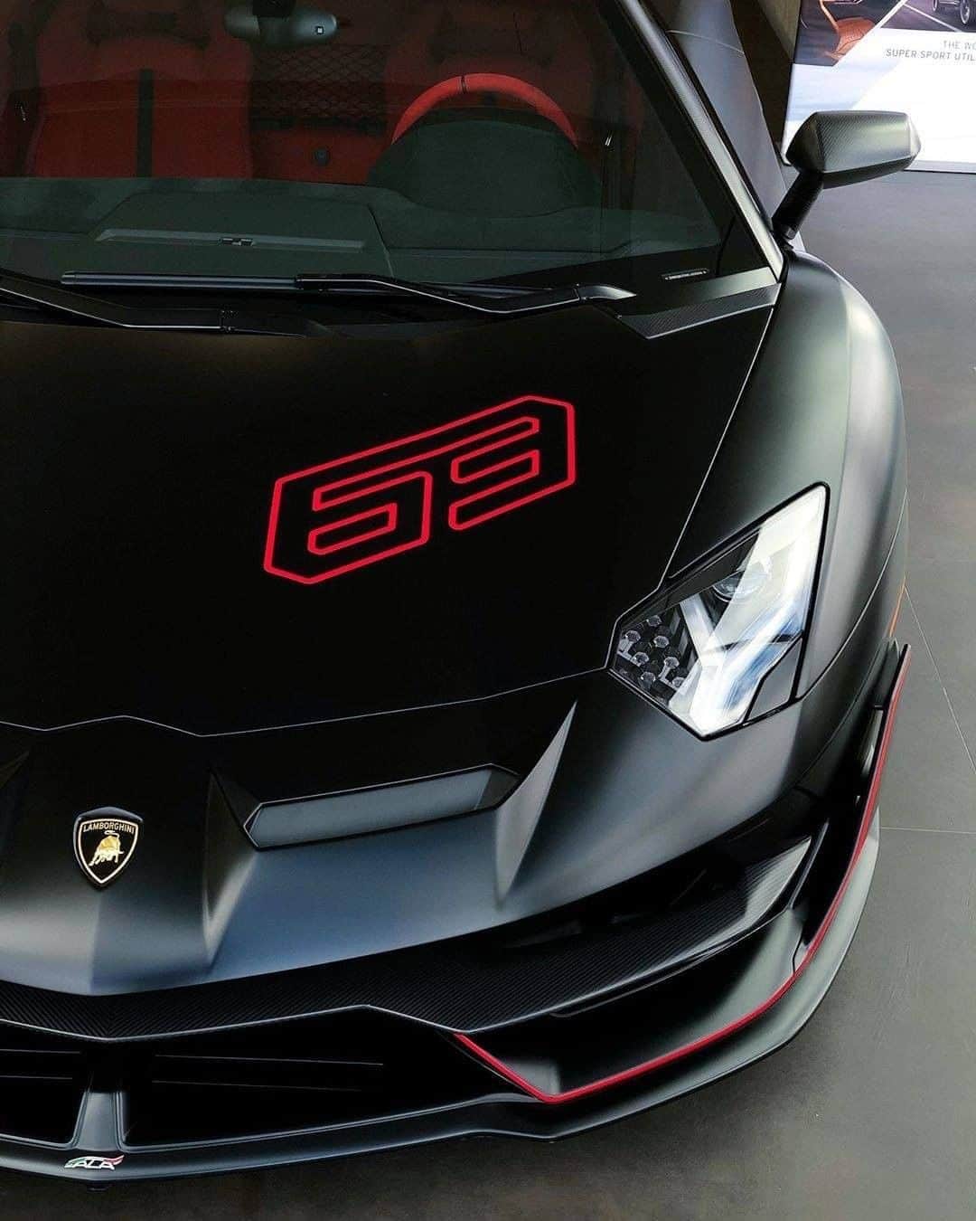 ランボルギーニのインスタグラム：「Less than three seconds (precisely, 2.9) to go from 0 to 100 km/h.  It’s the Aventador SVJ 63 Roadster’s power. It’s what we do.   #Lamborghini #AventadorSVJ63Roadster」