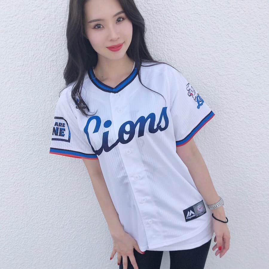 セレクションスタッフのインスタグラム