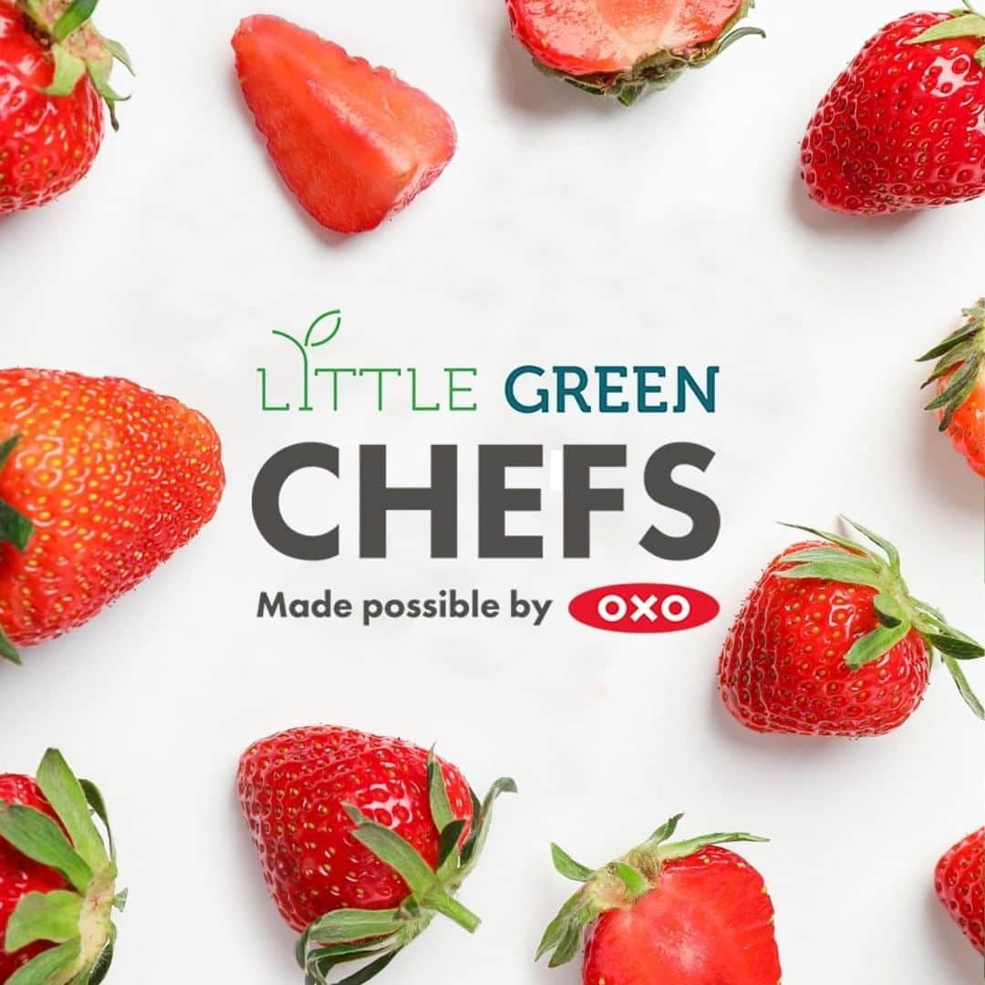 OXOさんのインスタグラム写真 - (OXOInstagram)「Looking for engaging activities for little ones at home? Check out #LittleGreenChefs, made possible by OXO. Created in partnership with the food literacy nonprofit, @BigGreen, this free virtual learning program features fun, food-based activities fit for the whole family. See the first four lessons at link in bio.」8月7日 21時31分 - oxo