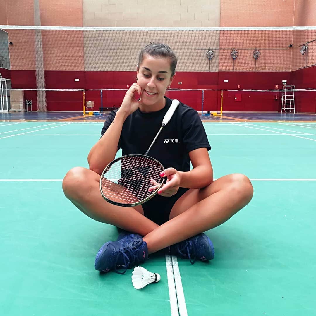のインスタグラム：「🏸💙」