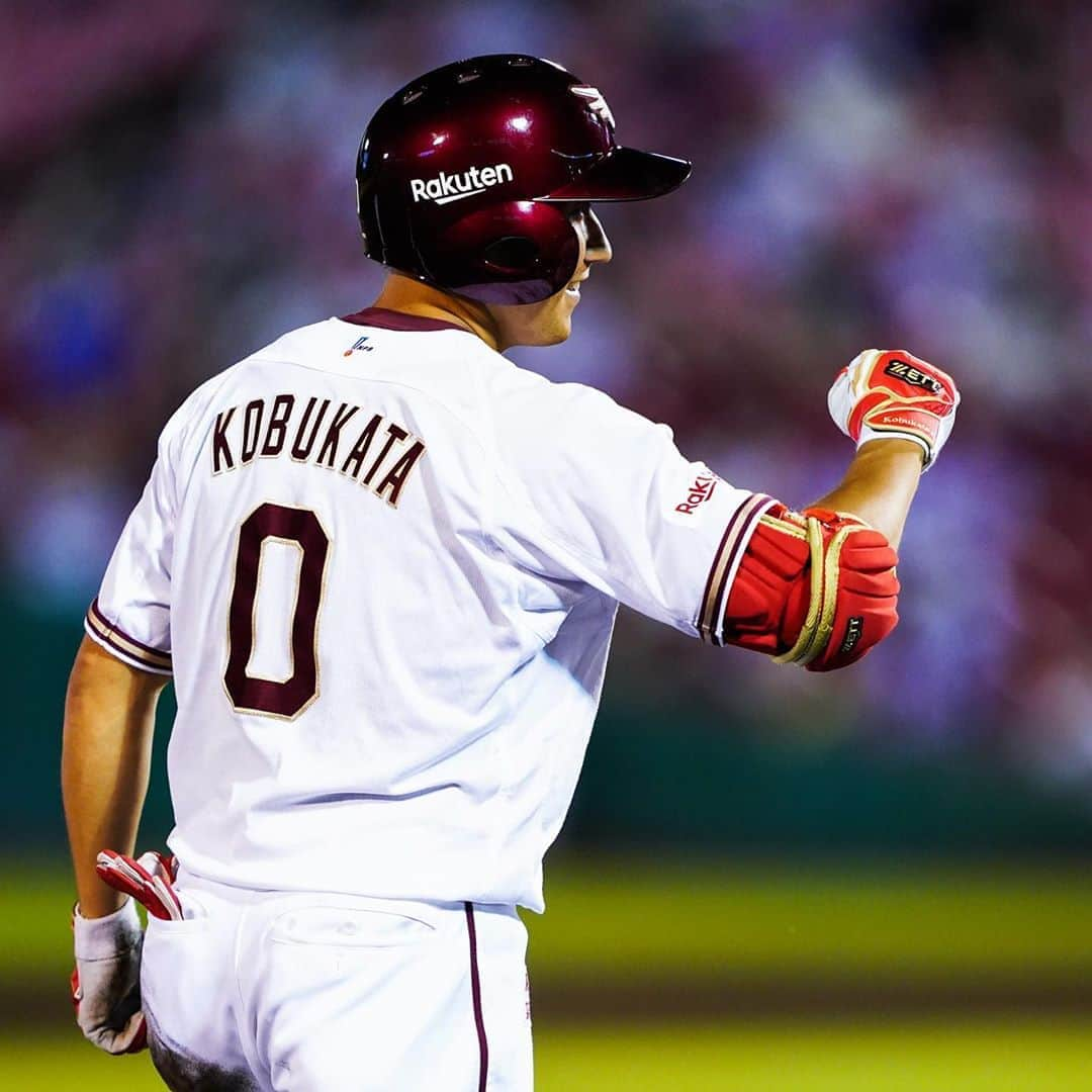 東北楽天ゴールデンイーグルスさんのインスタグラム写真 - (東北楽天ゴールデンイーグルスInstagram)「⚾️ ⚾️E 7-4 H⚾ 終盤に得点を重ねて逆転勝利し再び同率首位に✨✨ 3点差の6回にロメロ選手が12号2ランを放つと 7回には小深田選手のタイムリー3ベースで逆転👏🏼👏🏼 さらにロメロ選手が2打席連続の13号3ラン‼️‼️‼️ 投げては先発の則本選手が6回3失点の力投💪🏼 7回に2番手で登板した宋選手が嬉しい今季初勝利㊗️✨ #rakuteneagles #NOWorNEVERいまこそ #日本一の東北へ  #ロメロ #stefenromero #小深田大翔  #宋家豪  #写真もイープレで」8月7日 22時16分 - rakuten_eagles