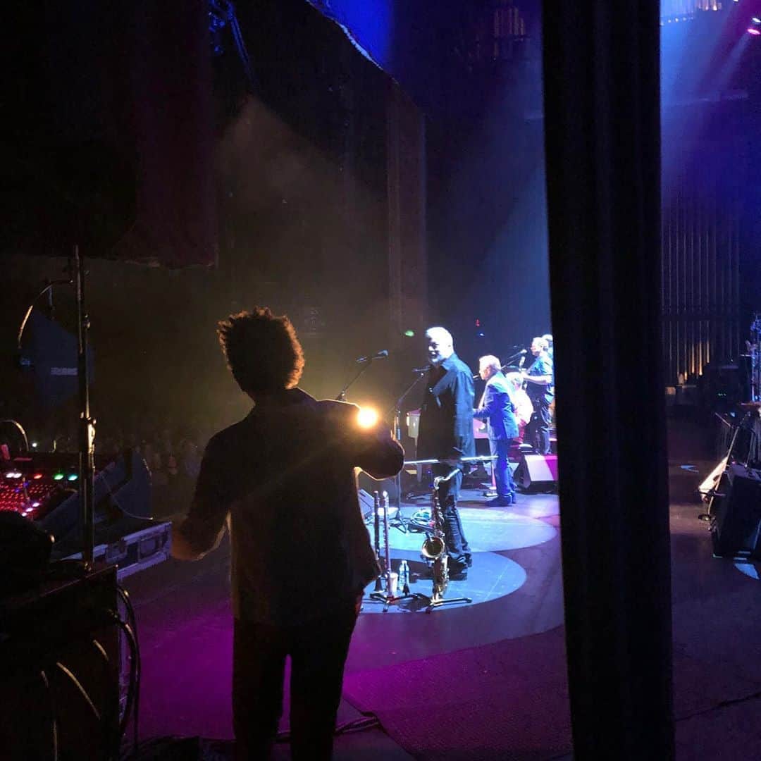 ブライアン・ウィルソンさんのインスタグラム写真 - (ブライアン・ウィルソンInstagram)「Backstage 2019. #brianwilson @aljardine409 @officialblondiechaplin #paulvonmertens」8月7日 22時38分 - brianwilsonlive