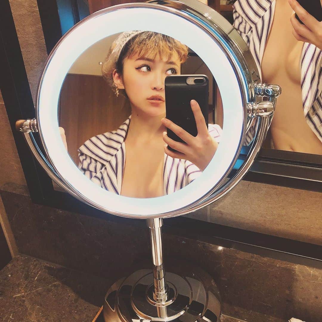 DJ mariennuのインスタグラム：「懐かしいselfieを掘ると、こういうのばかり🍒」