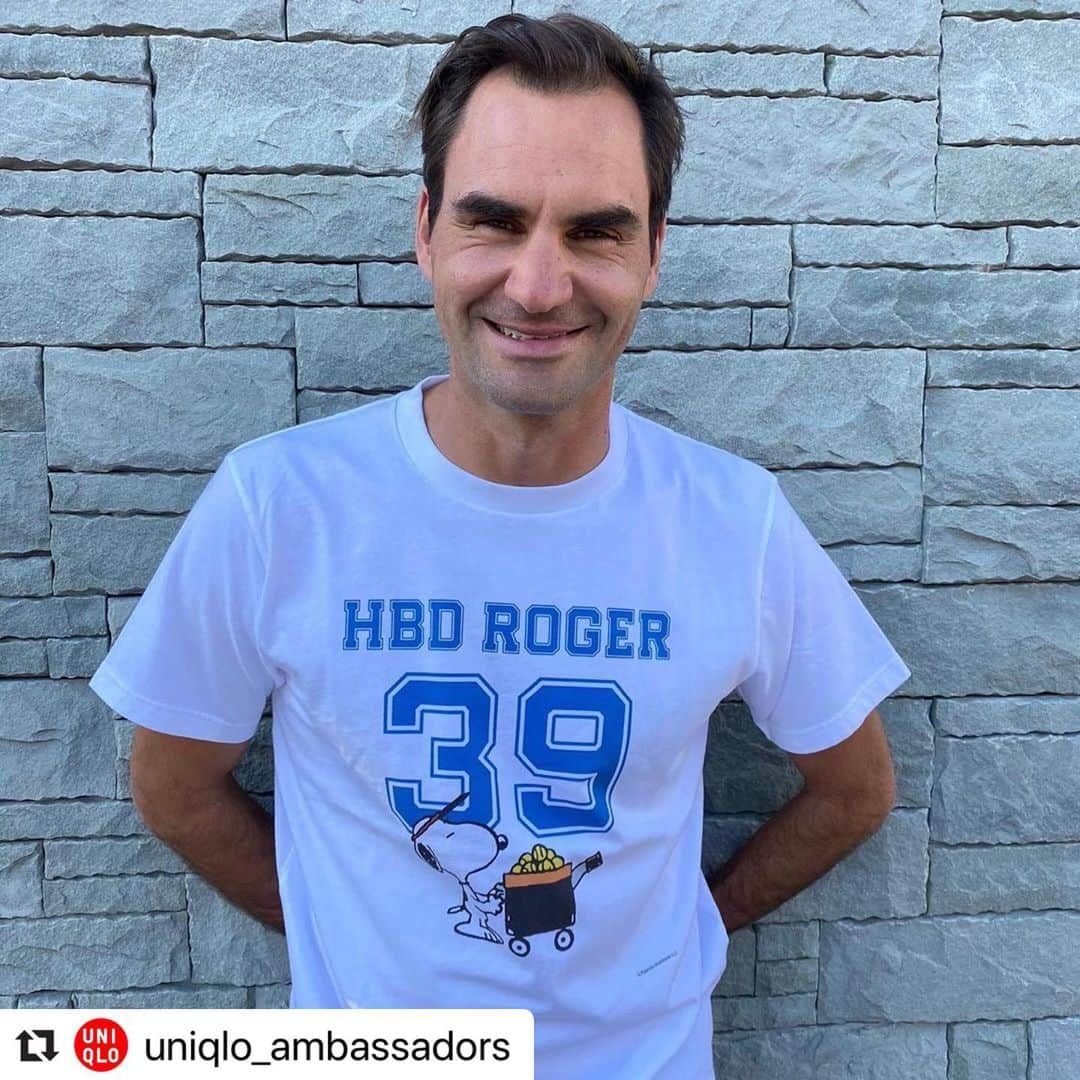 UTme! ユーティミーのインスタグラム：「#Repost @uniqlo_ambassadors with @make_repost ・・・ 🎂Happy birthday, Roger!🎂 Hope you have an amazing year ahead!!🎾  ロジャー・フェデラー選手、誕生日おめでとうございます！🎂最高の一年になることを願っています！ @rogerfederer #hbd #uniqlo #tennis #tennisplayer #lifewear #GoRoger」