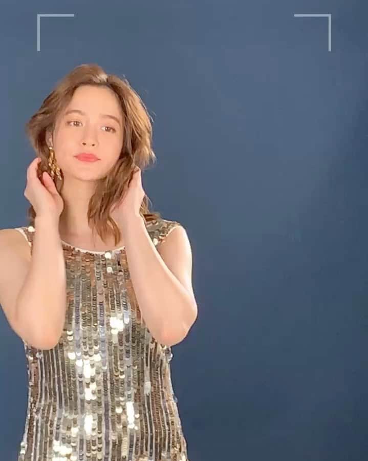 のインスタグラム：「明日、8/8 16時〜 @maccosmeticsjapan  とコラボインスタライブをするよ💄  大好きな瑠美子さん　@rumikoikedaharrismakeup  に MACのメイク用品を使ったメイクを 教えてもらうので みんなの参考になりますように❤️」