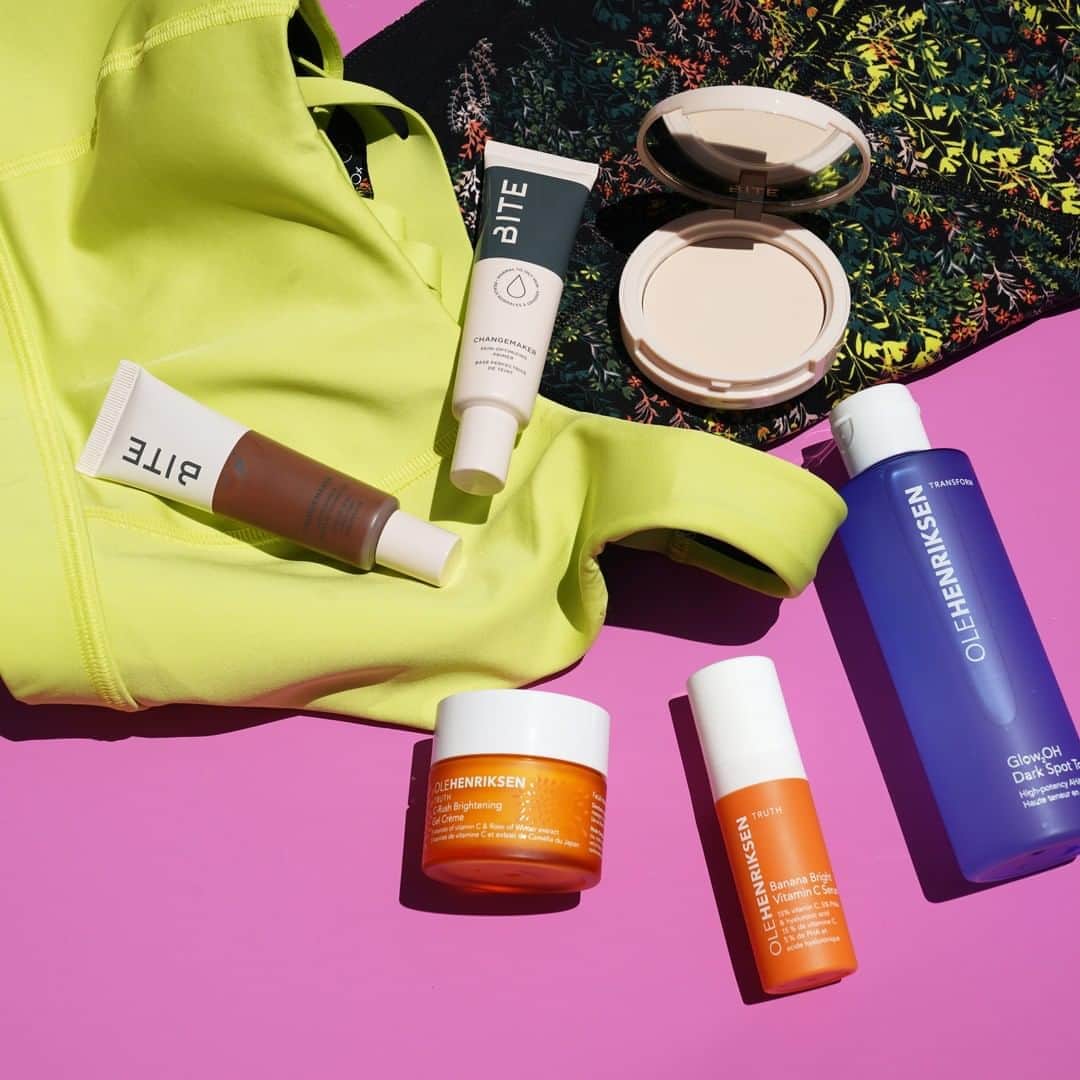 のインスタグラム：「Brightening up your Friday with a giveaway! We’ve teamed up with @sweatybetty + @bitebeauty to bring you the ultimate feel-good combo, including a skin and beauty care bundle + a new workout outfit worth $500. All you need to do is: 1️⃣ Follow @olehenriksen + @bitebeauty + @sweatybetty 2️⃣ Like this post 3️⃣ Comment below + tag your workout partner 4️⃣ Share this post on your story + tag us for a bonus entry   Giveaway is US only and closes at midnight on 12th August. We will announce the winner on our stories and contact via DM. Prizes are non-transferable.  NO PURCHASE NECESSARY. Open to residents of the 50 United States, D.C., Puerto Rico and Canada (Excluding. Quebec). Must be 18 years or older to enter. Void in Quebec & where prohibited. Ends 8/12/20, 12AM PST. Odds of winning depend upon number of entries received. Total of 3 prizes (approx. value of US $500 each) available to be won. Winners will be randomly selected and notified directly via DM. Sponsor: BITE Beauty, Ole Henriksen, Sweaty Betty」
