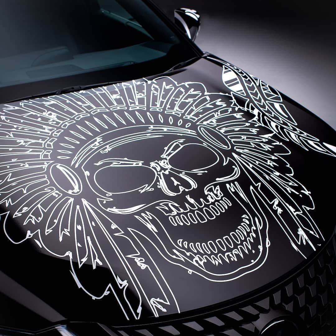 Lexus UKさんのインスタグラム写真 - (Lexus UKInstagram)「Take a closer look at the Design Your own #TattooCar competition winner by Kyra Cleeton. It features Native American tribal symbols.  The headdress symbolises bravery and strength, while the dream catcher is a talisman that is said to protect from bad dreams. Arrows could be used to give off messages: when pointing to the left it meant warding off evil, to the right signifies protection.  Click the link in our bio to learn more about the design.  #Design #CarDesign #Lexus #Carsofinstagram #Tattoo #Tattoos #Craftsmanship #LexusTattooCar #LexusUX #TribalTattoo #TribalTattoos」8月8日 1時05分 - lexusuk