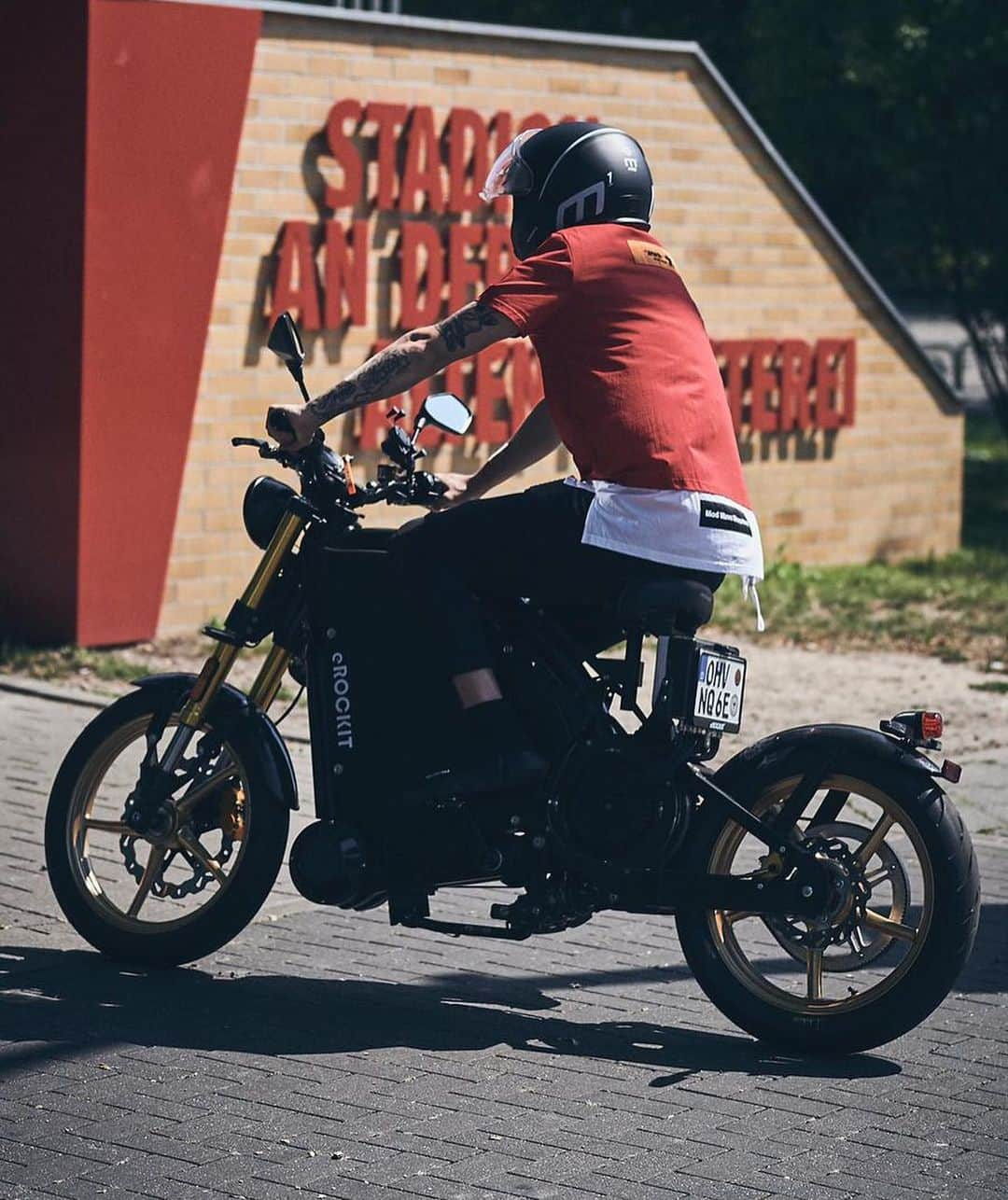 マックス・クルーゼさんのインスタグラム写真 - (マックス・クルーゼInstagram)「I‘m back 👊🏻 @bundesliga_en @1.fcunion 📷 @steffen_makai」8月8日 1時26分 - max.kruse10