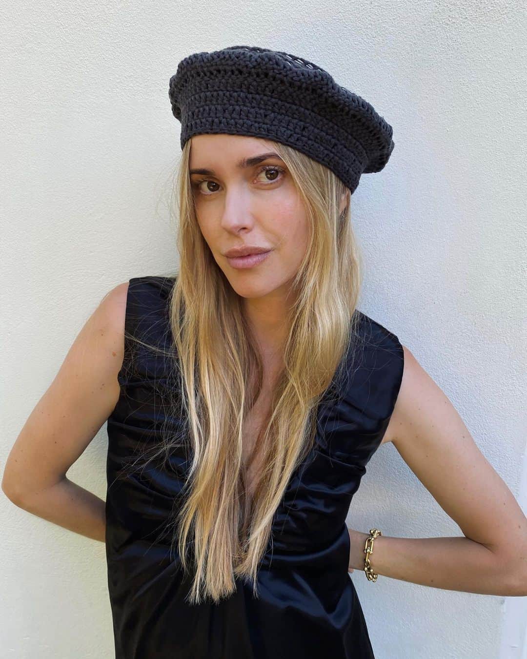 のインスタグラム：「French Friday🖤」