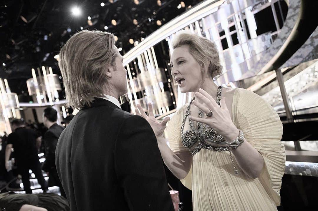 ゴールデングローブ賞さんのインスタグラム写真 - (ゴールデングローブ賞Instagram)「A Flashback Friday: Cate Blanchett and Brad Pitt having a chat during the 77th Annual Golden Globe Awards at the Beverly Hilton on Sunday, January 5, 2020. (📸: ©HFPA)  #fbf」8月8日 2時40分 - goldenglobes