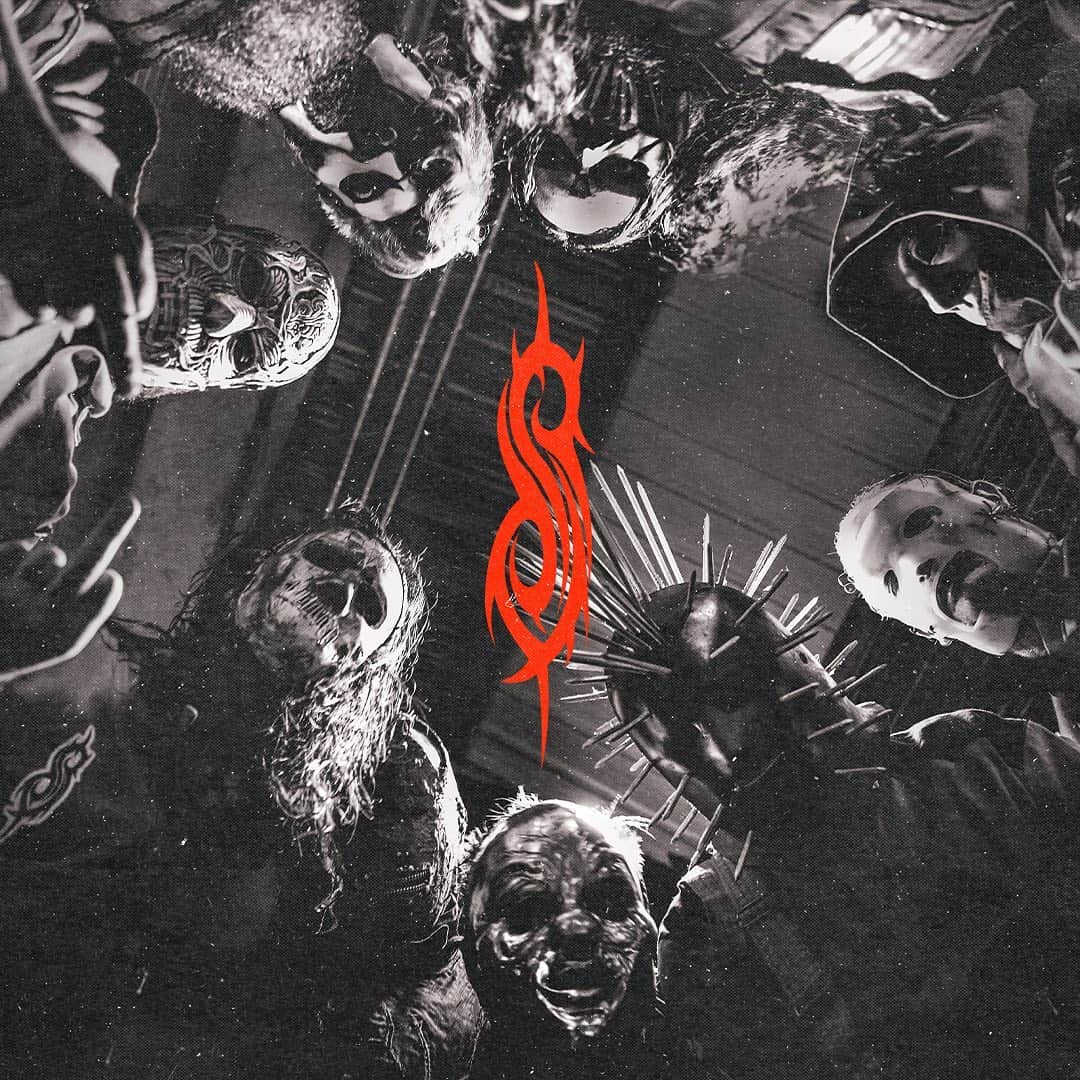 Slipknotさんのインスタグラム写真 - (SlipknotInstagram)「In anticipation of We Are Not Your Kind's one year anniversary, we'll be streaming a collection of our official videos ranging from 1999 - Present today at 2pm PT • 5pm ET • 10pm UK • 11pm EU at knotfest.com. In the meantime, explore our 360 Virtual Pop Up store now featuring limited edition Slipknot Mask neck gaiters, tees and much more at slipknotmerch.com // LINK IN BIO」8月8日 3時12分 - slipknot