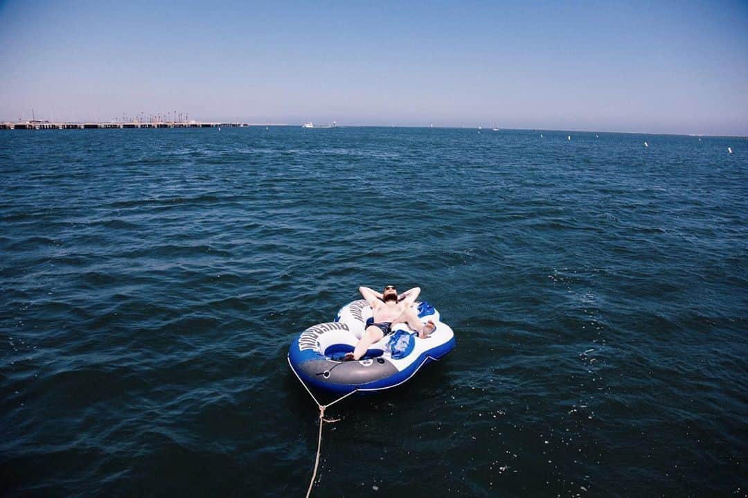 ローレン·ランドルフのインスタグラム：「Socially distanced Summer」