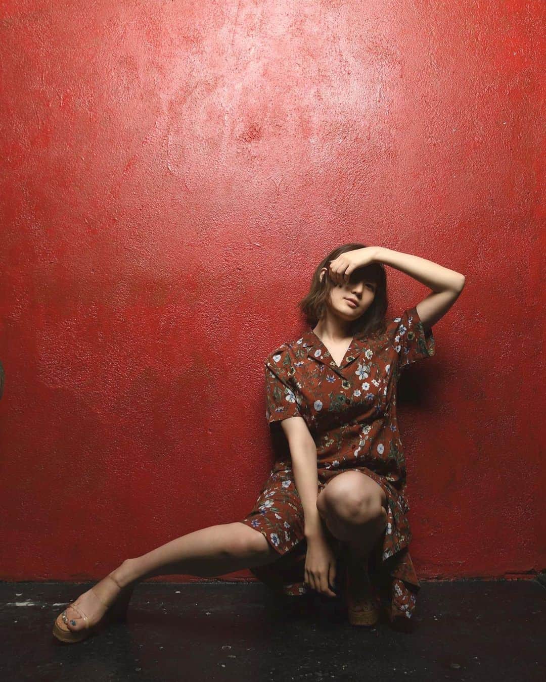 藤森里穂のインスタグラム：「. #藤森里穂 #オールプロ #av女優 #チラ見せ  #クラウドファンディング #デジタル写真集  #フォトブック #カレンダー #写真集制作中」