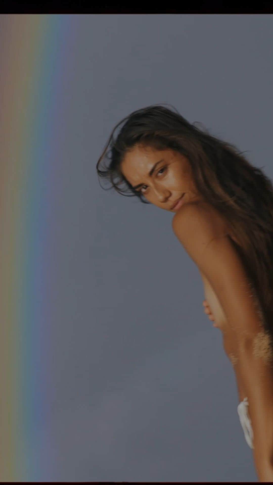 マリア・マーフィーのインスタグラム：「The beginning of summer with @roxface @brooklynhawaii 🌈💕」