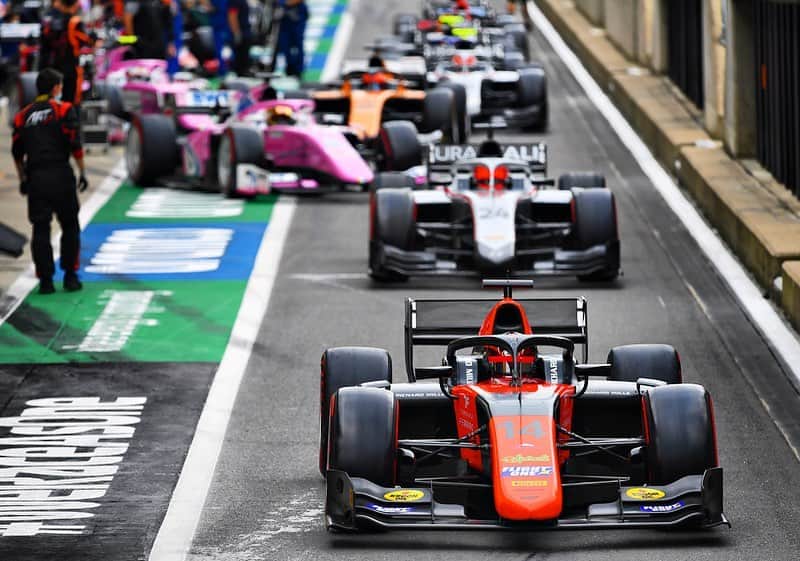松下信治のインスタグラム：「Pretty disappointed with Qf today. Decent pace was there but unfortunately couldn’t attack due to the yellow flag...Tomorrow is race to fight back !🙏」