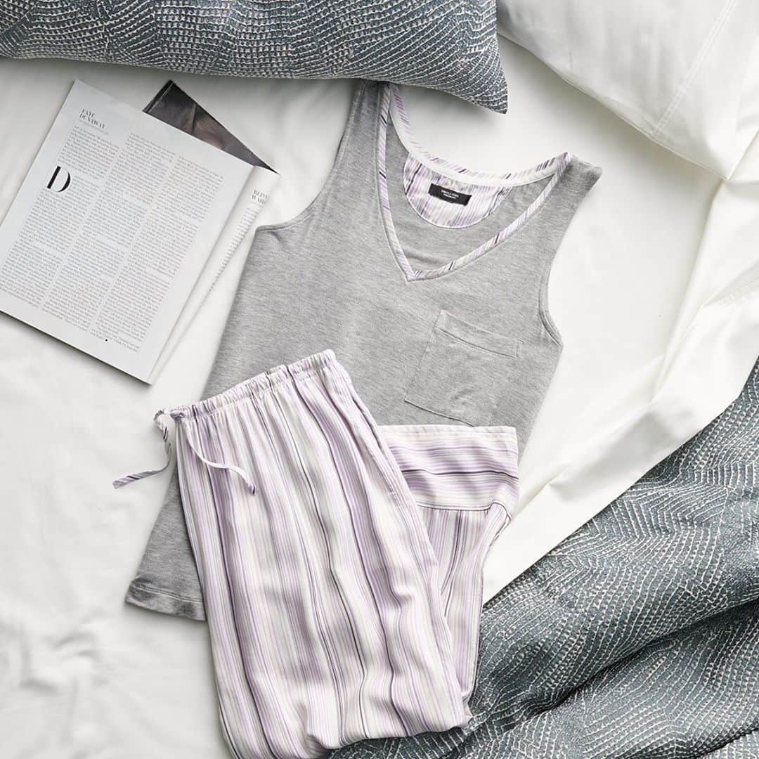 ロック&リパブリックのインスタグラム：「A PJs kind of day. 😴 #Kohls #SimplyVera」